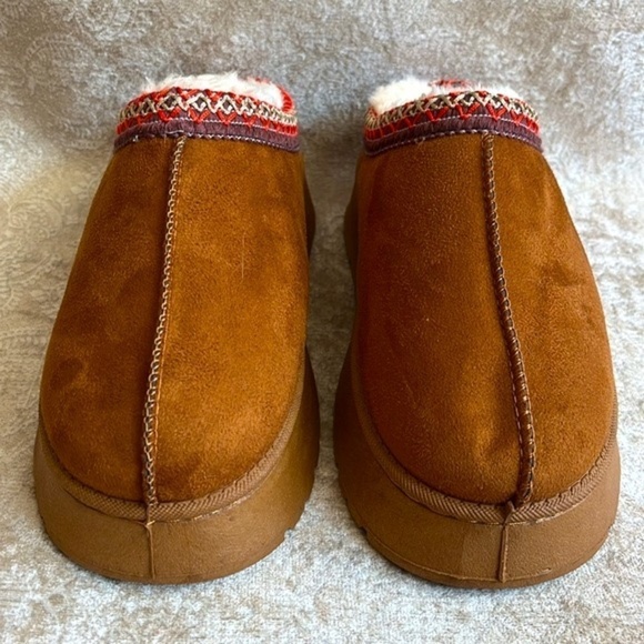 Brand New Suede Platform Clogs Mini Boots Short Ankle Slip On Faux Fur Slippers - Picture 5 of 14